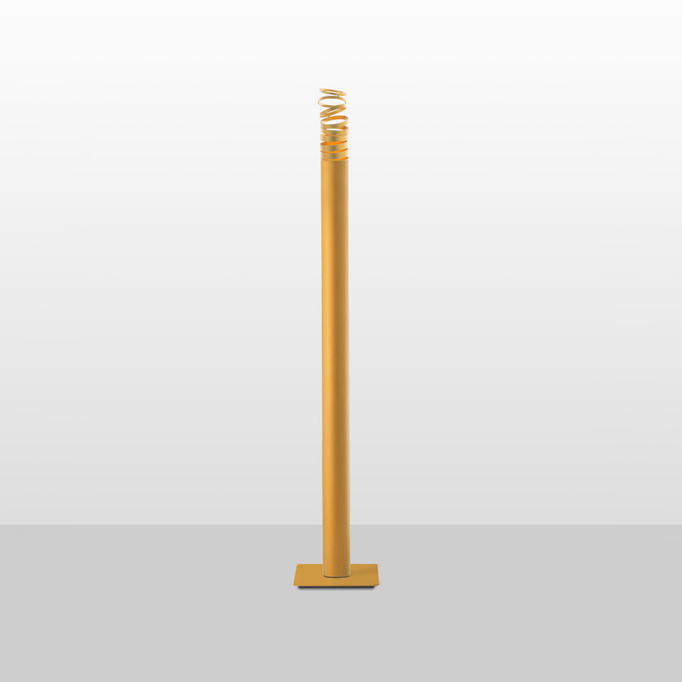 Lampada da terra Artemide Decomposé Light Terra: alto fusto cilindrico giallo-oro con diffusore a spirale in cima, base quadrata