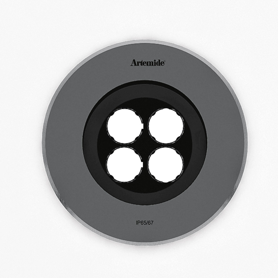 Artemide Ego 150 downlight, apparecchio da incasso rotondo grigio con quattro moduli LED, certificazione IP65/67 per uso esterno