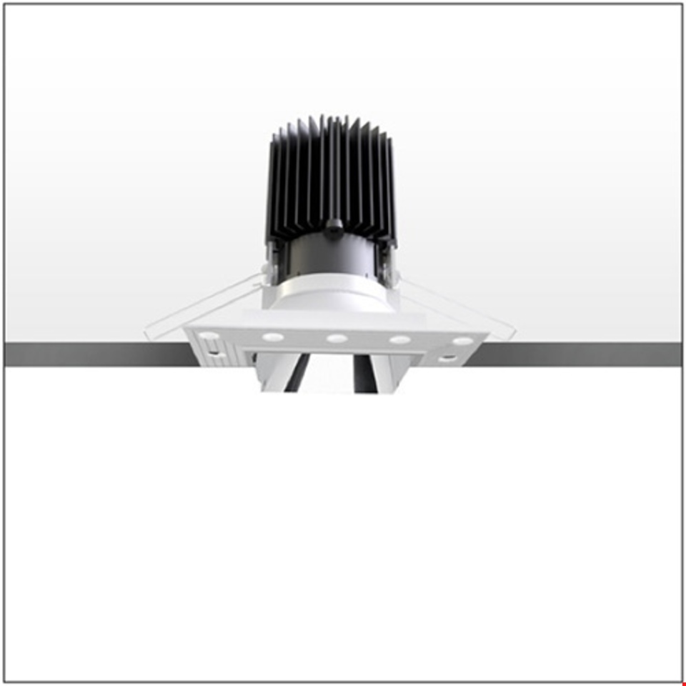Faretto LED da incasso Artemide Everything 105 Trimless, cornice quadrata bianca a filo soffitto, dissipatore nero visibile sopra