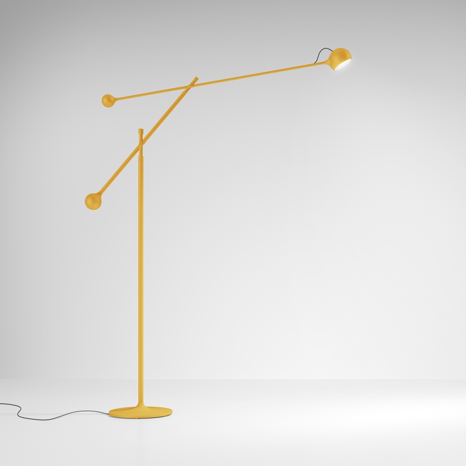 Lampada da terra Artemide Ixa in giallo, con design a due bracci controbilanciati regolabili e testa cilindrica direzionale