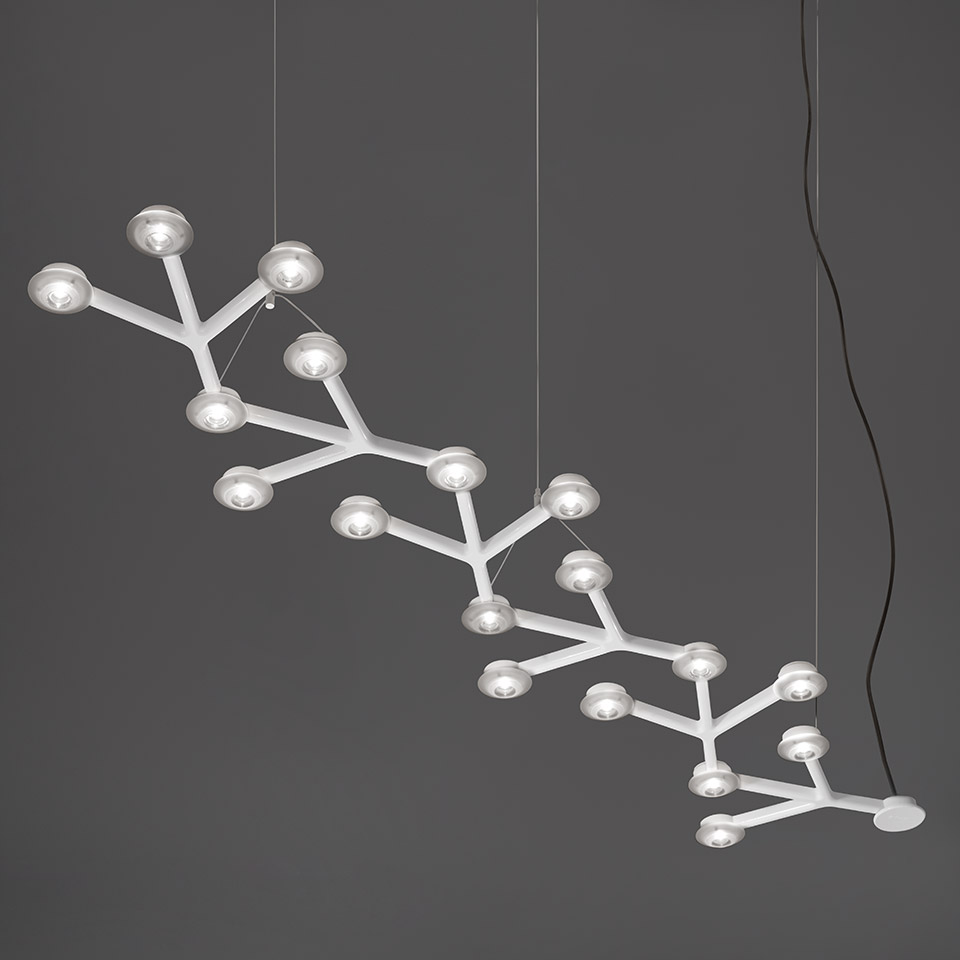 Artemide LED Net Lineare pendant lamp: branching white structure with multiple LED nodes, resembling a constellation, suspended by thin cables