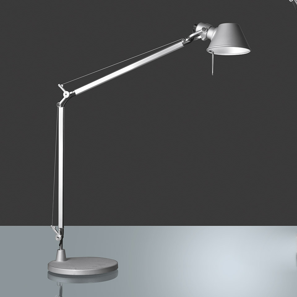 Artemide Tolomeo Midi Tavolo desk lamp in aluminum with adjustable articulated arm, conical shade, and round base