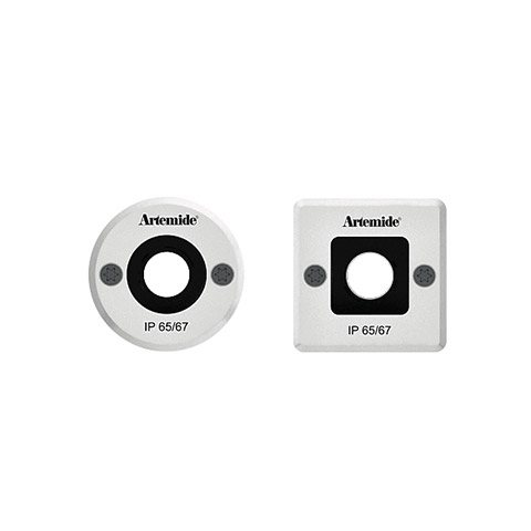 Artemide Ego 55 flat walk-over: due flange di montaggio, rotonda e quadrata, in alluminio spazzolato, certificazione IP65/67