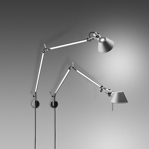 Lampade da parete Artemide Tolomeo Parete e Tolomeo Mini Parete in alluminio con bracci articolati regolabili e paralumi conici