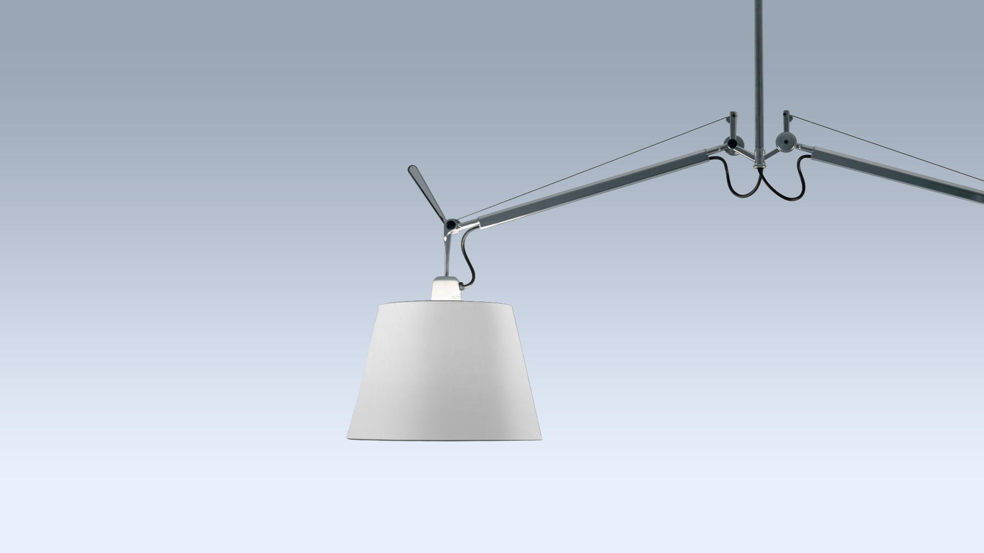 Artemide Tolomeo Basculante Sospensione Due Bracci: lampada a soffitto in alluminio con doppio braccio articolato e paralume conico grigio