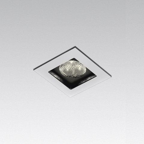 Faretto da incasso a soffitto quadrato Artemide Zeno Up 3 con cornice bianca e corpo nero contenente un modulo LED singolo
